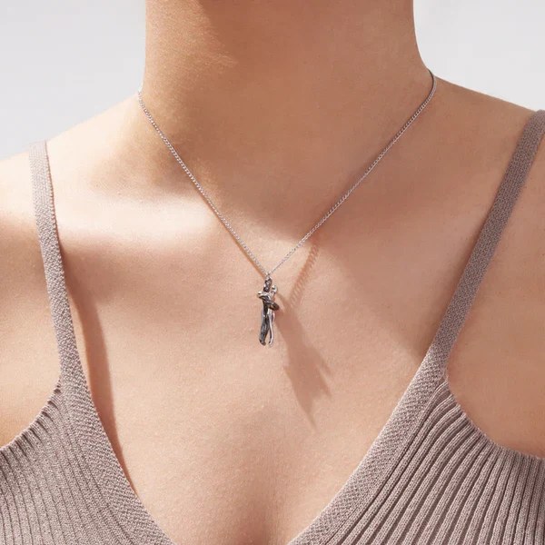 hug-necklace-41191548_3.jpg